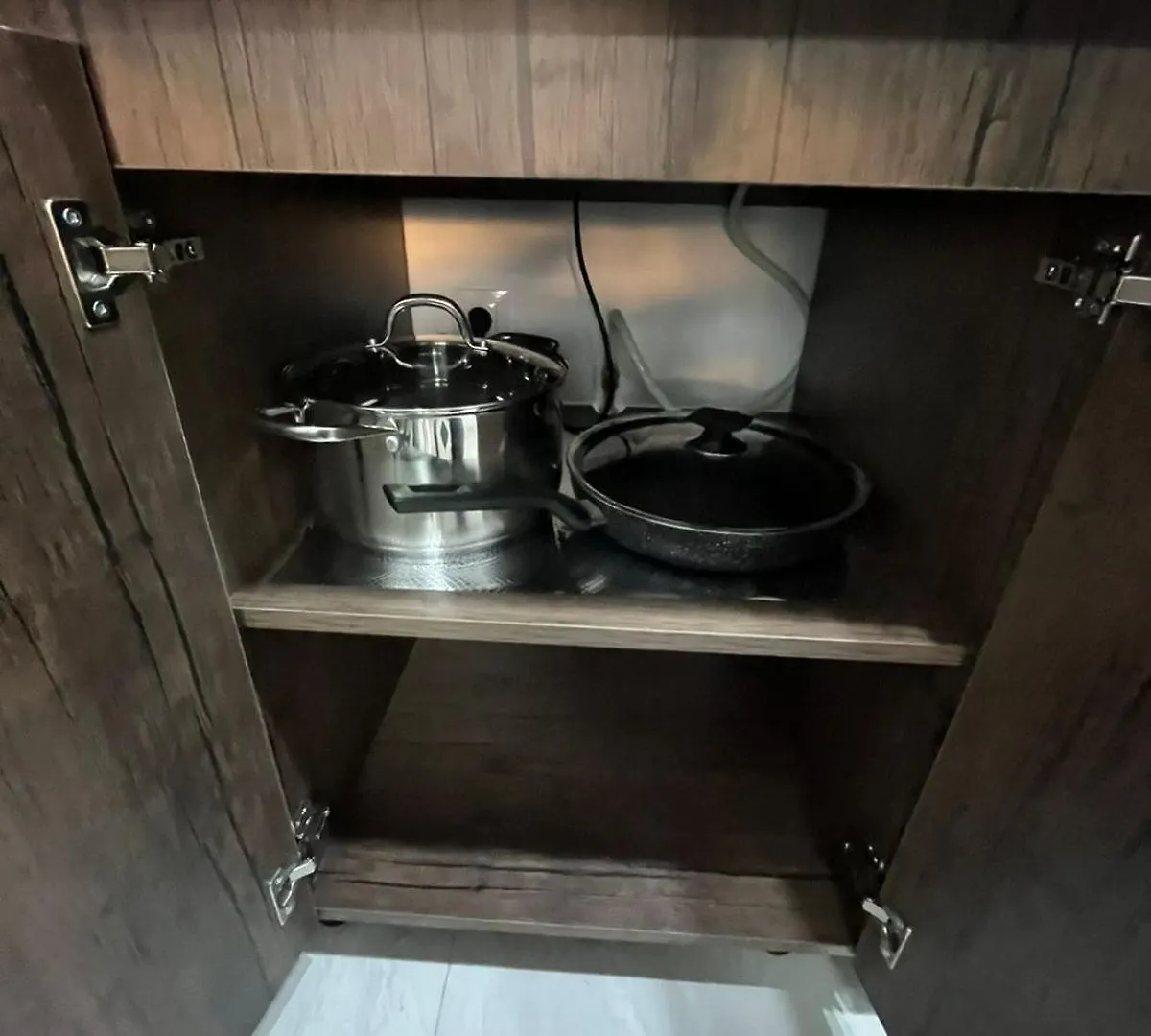 Deluxe One-Bedroom Apartment Near Metro & Tbilisi Sea